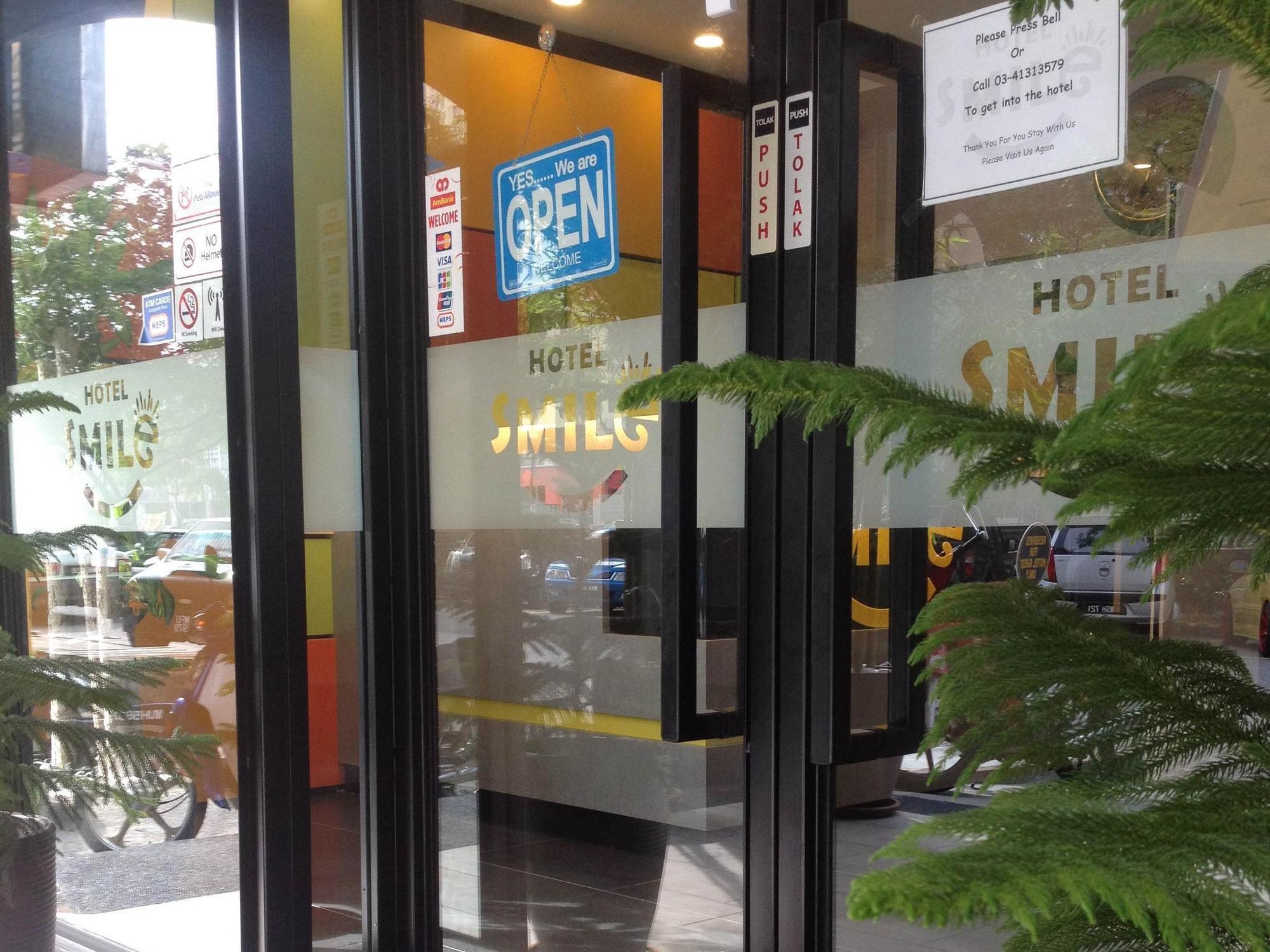 Smile Hotel Danau Kota Kuala Lumpur Exterior photo
